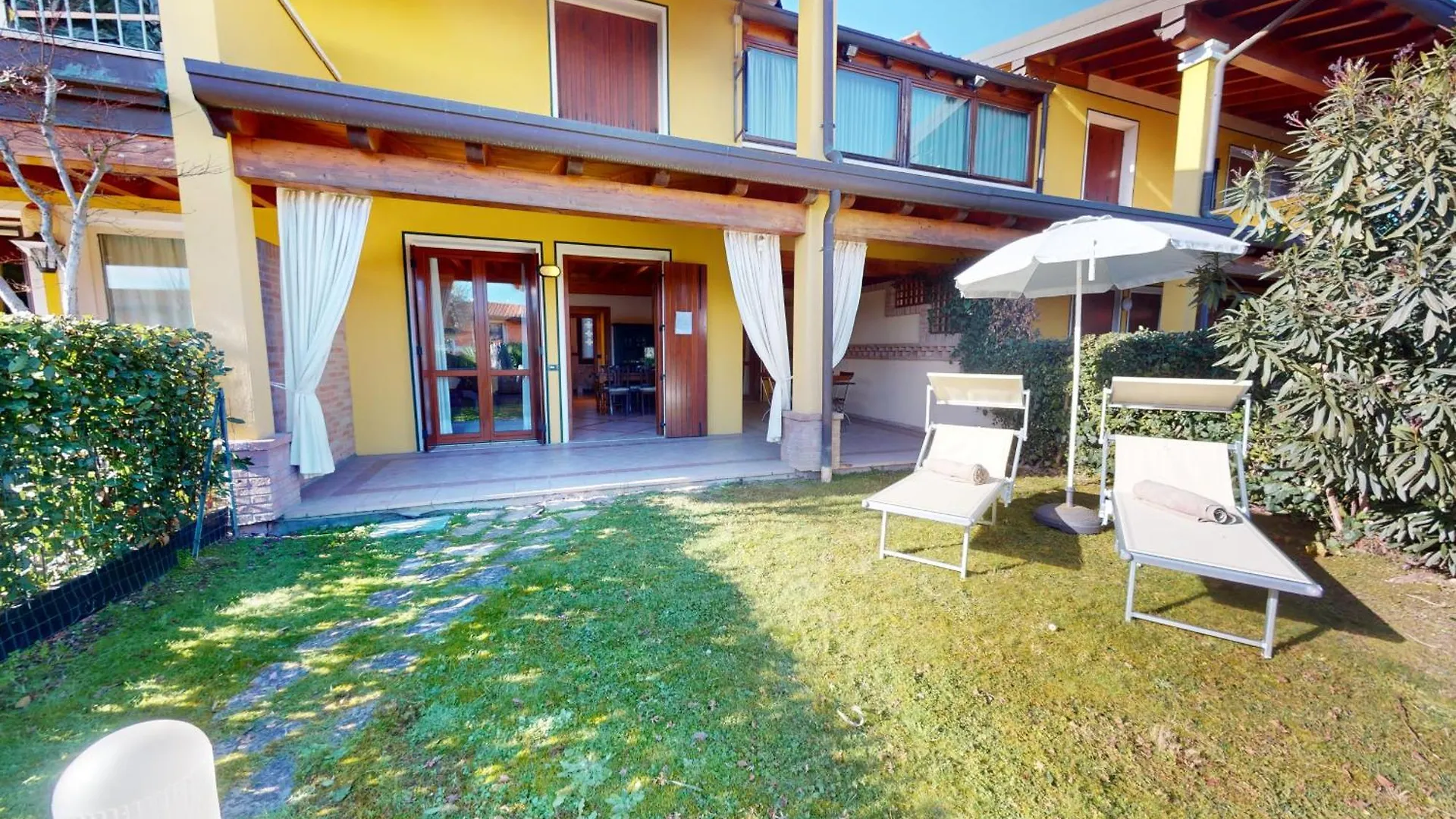 Garda Pleasure By Bookinggardalake Padenghe sul Garda 0*,